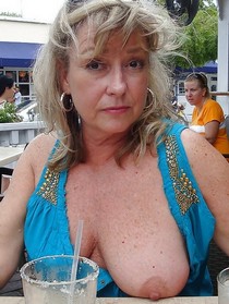 Masturbation with pussy
