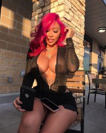 Deepthroats Bbc Blowjob